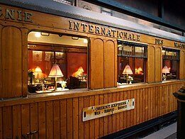 ORIENT-EXPRESS, DE LA O DEZILUZIE ÎN DRAGOSTE